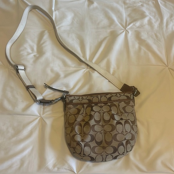 Coach bag - Picture 1 of 7